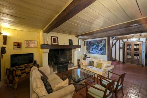 Property Image 4