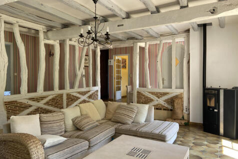 Property Image 4