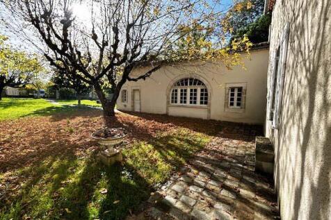 Property Image 29