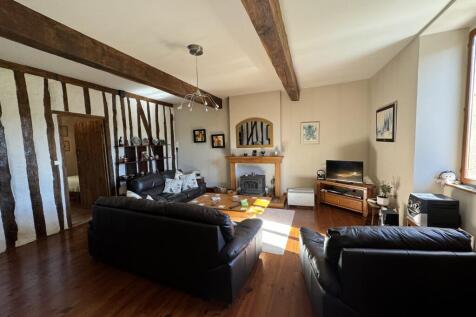 Property Image 11