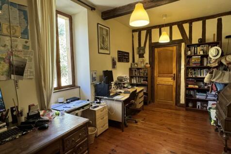 Property Image 12