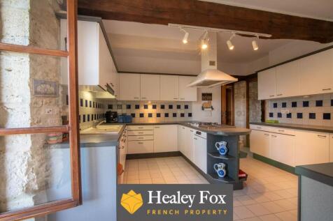 Property Image 4