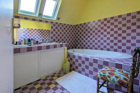 Property Image 25