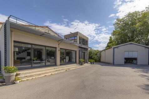 Property Image 5