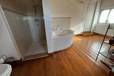 Property Image 42