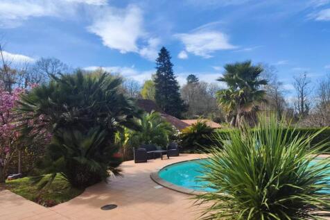 Property Image 4