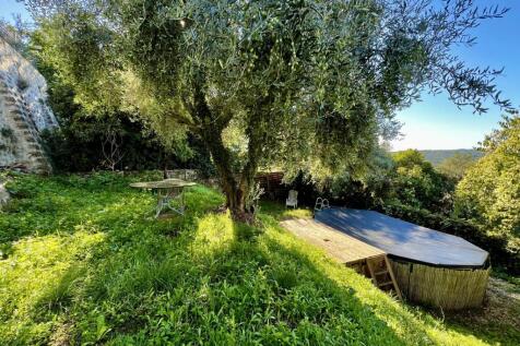 Property Image 11
