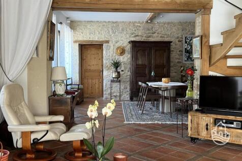 Property Image 9