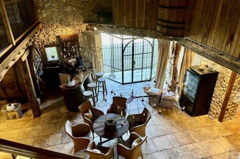 Property Image 8