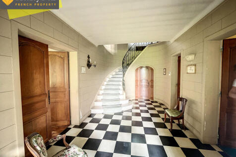 Property Image 4