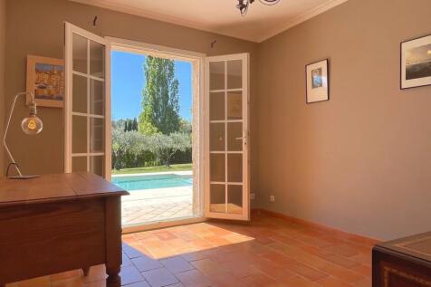 Property Image 11