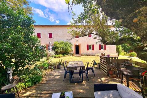 Property Image 8