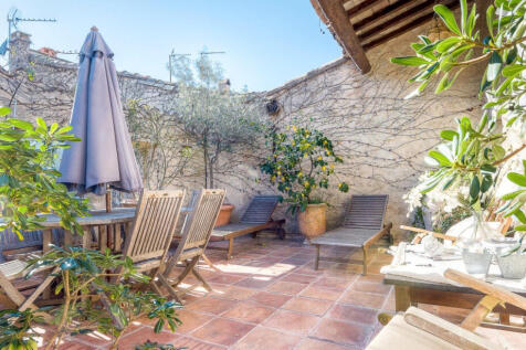 Property Image 4