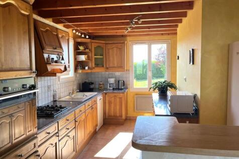 Property Image 11