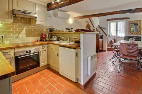 Property Image 4