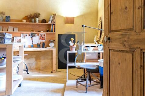 Property Image 29