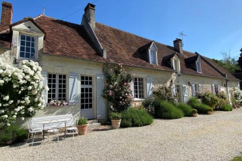 Property Image 4