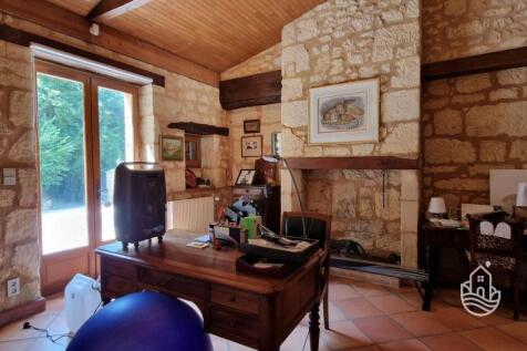 Property Image 11