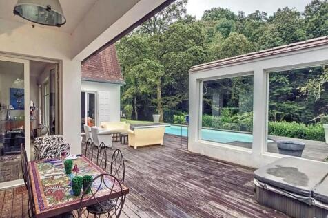 Property Image 12