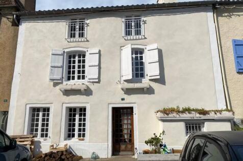 Property Image 1