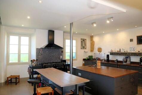 Property Image 11