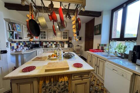 Property Image 11