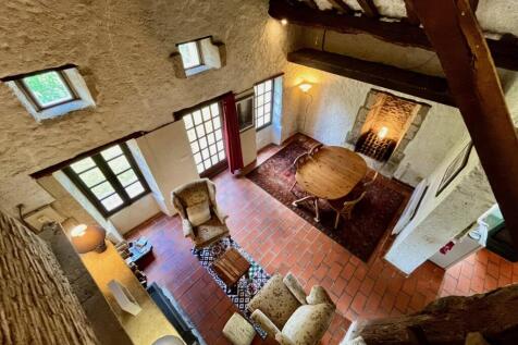 Property Image 4
