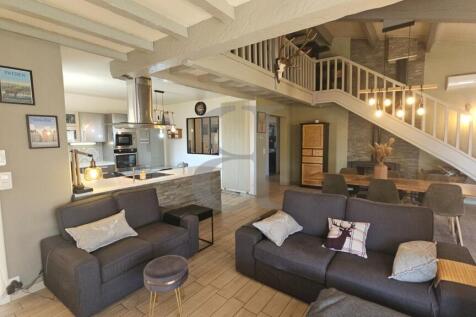 Property Image 12