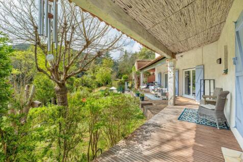 Property Image 28