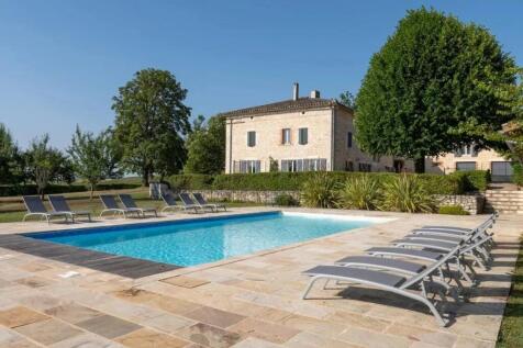 Property Image 4