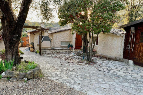 Property Image 8