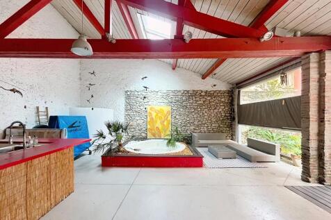 Property Image 9
