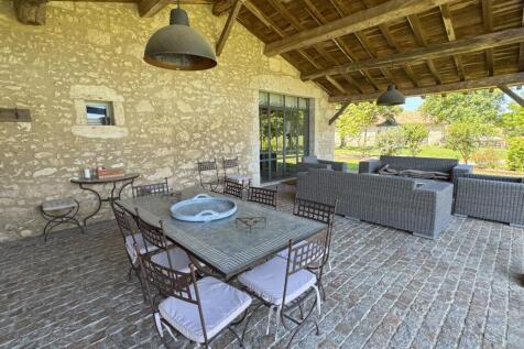Property Image 38