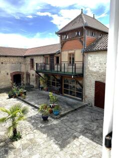 Property Image 6