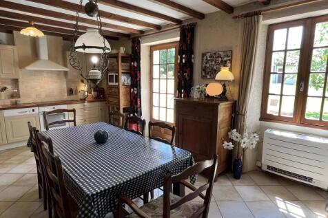 Property Image 4