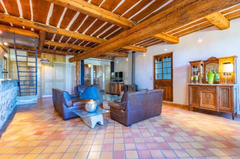 Property Image 11