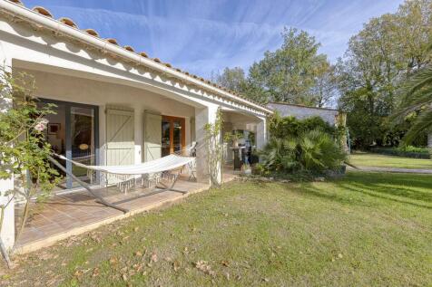 Property Image 40