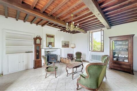 Property Image 4