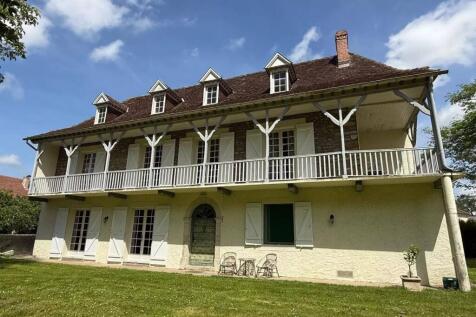Property Image 1