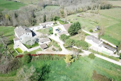 Property Image 1