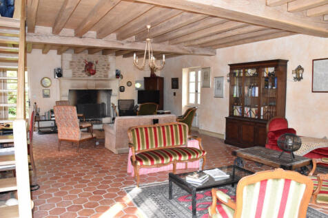 Property Image 6