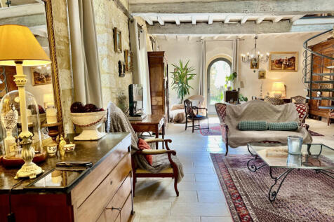 Property Image 9
