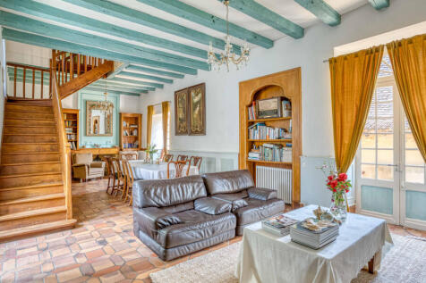 Property Image 4