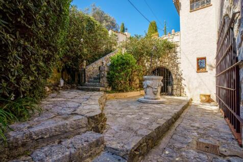 Property Image 11