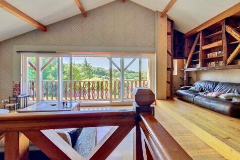 Property Image 38
