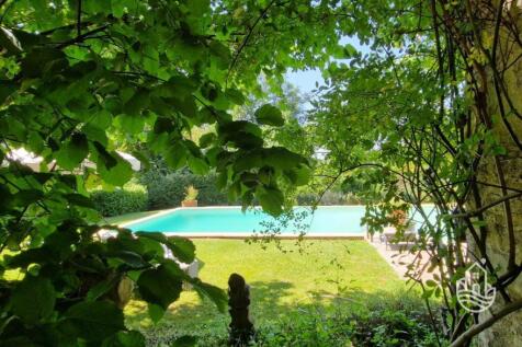 Property Image 12