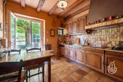 Property Image 12