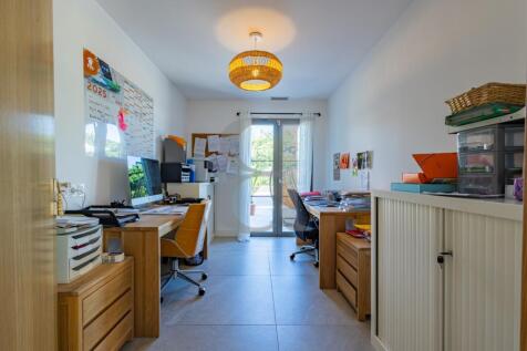 Property Image 30