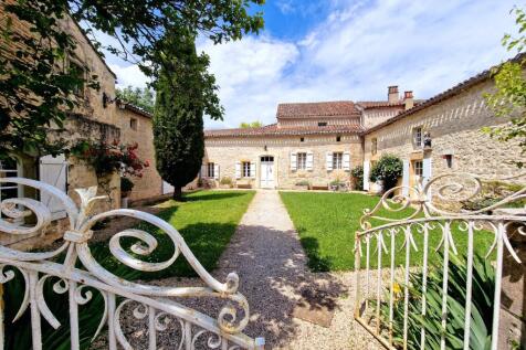 Property Image 1