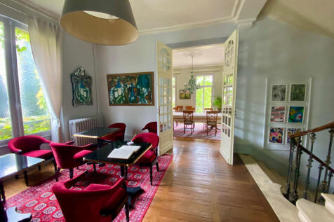 Property Image 6